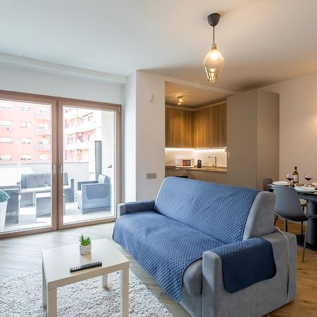 Aurealiving - Trastevere Suite With Rooftop & Gym, Your Place In Roma Exterior foto