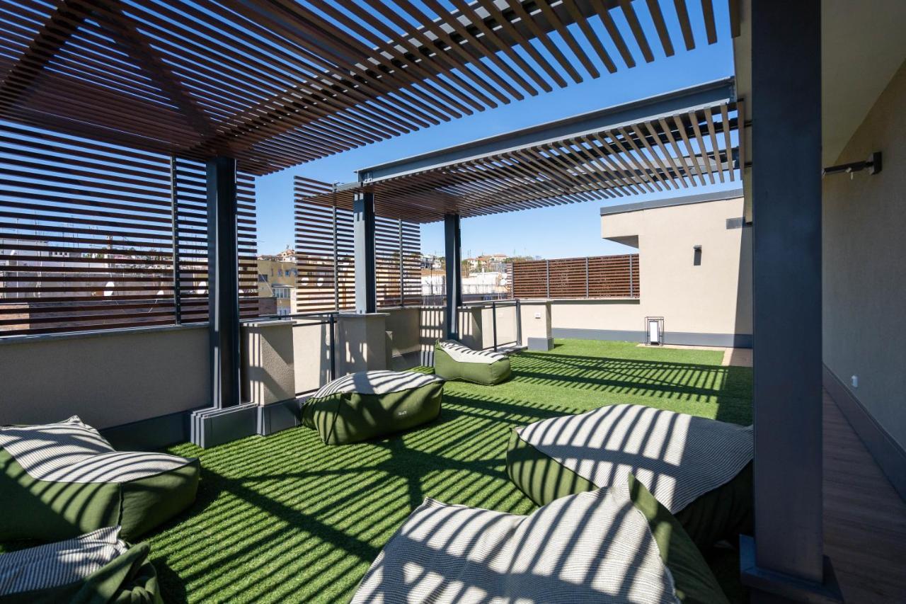 Aurealiving - Trastevere Suite With Rooftop & Gym, Your Place In Roma Exterior foto