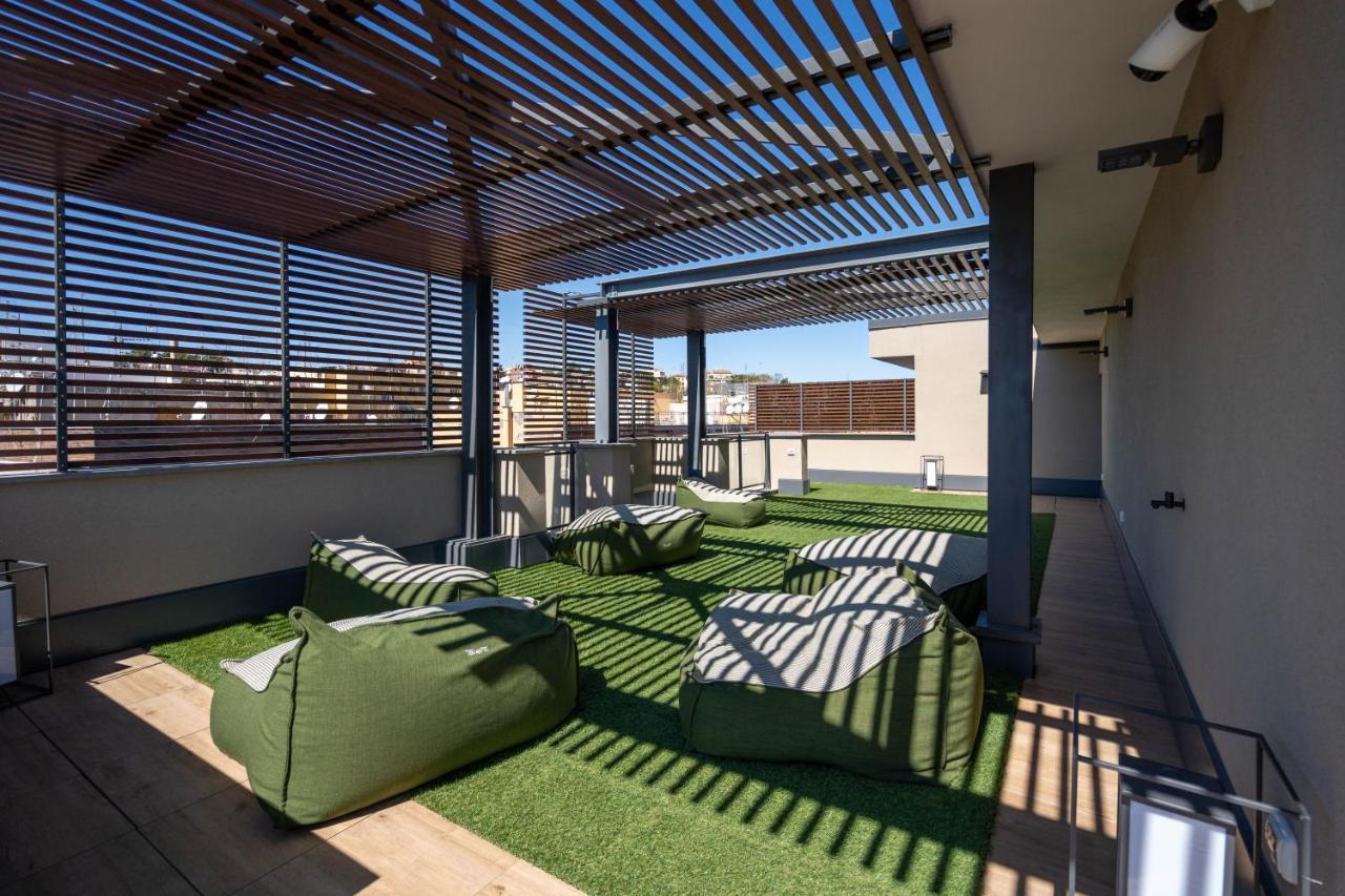 Aurealiving - Trastevere Suite With Rooftop & Gym, Your Place In Roma Exterior foto