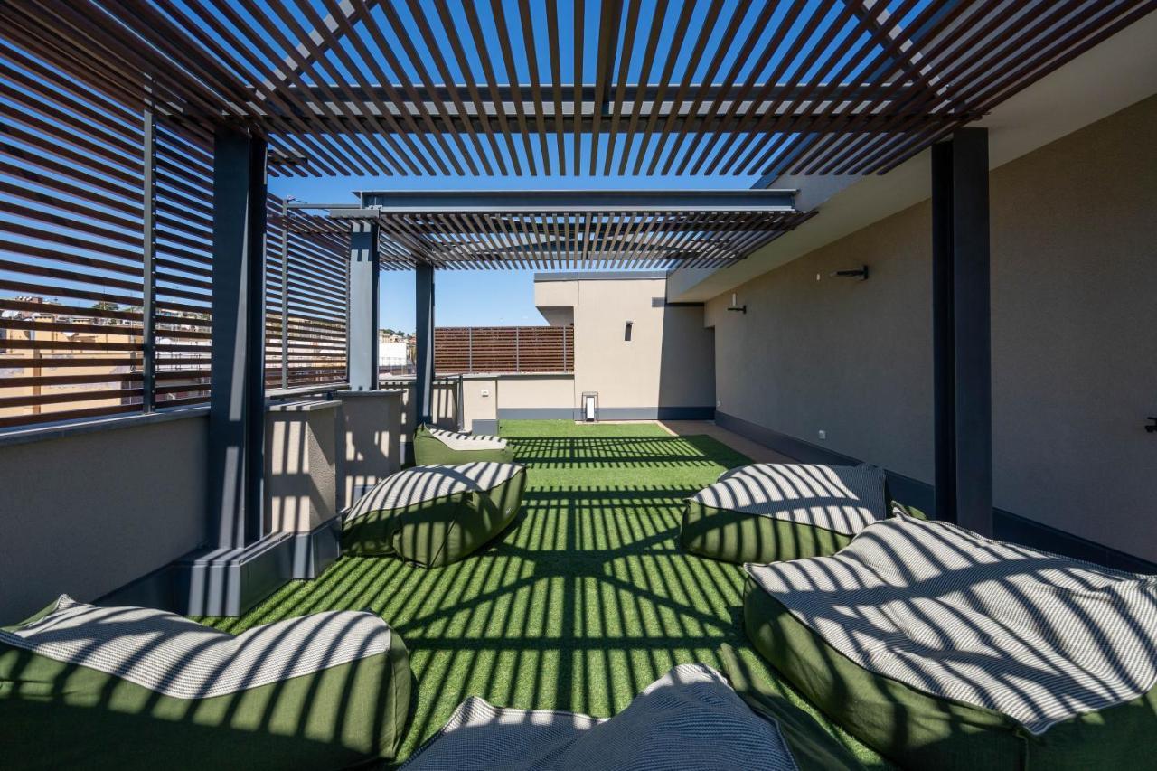 Aurealiving - Trastevere Suite With Rooftop & Gym, Your Place In Roma Exterior foto