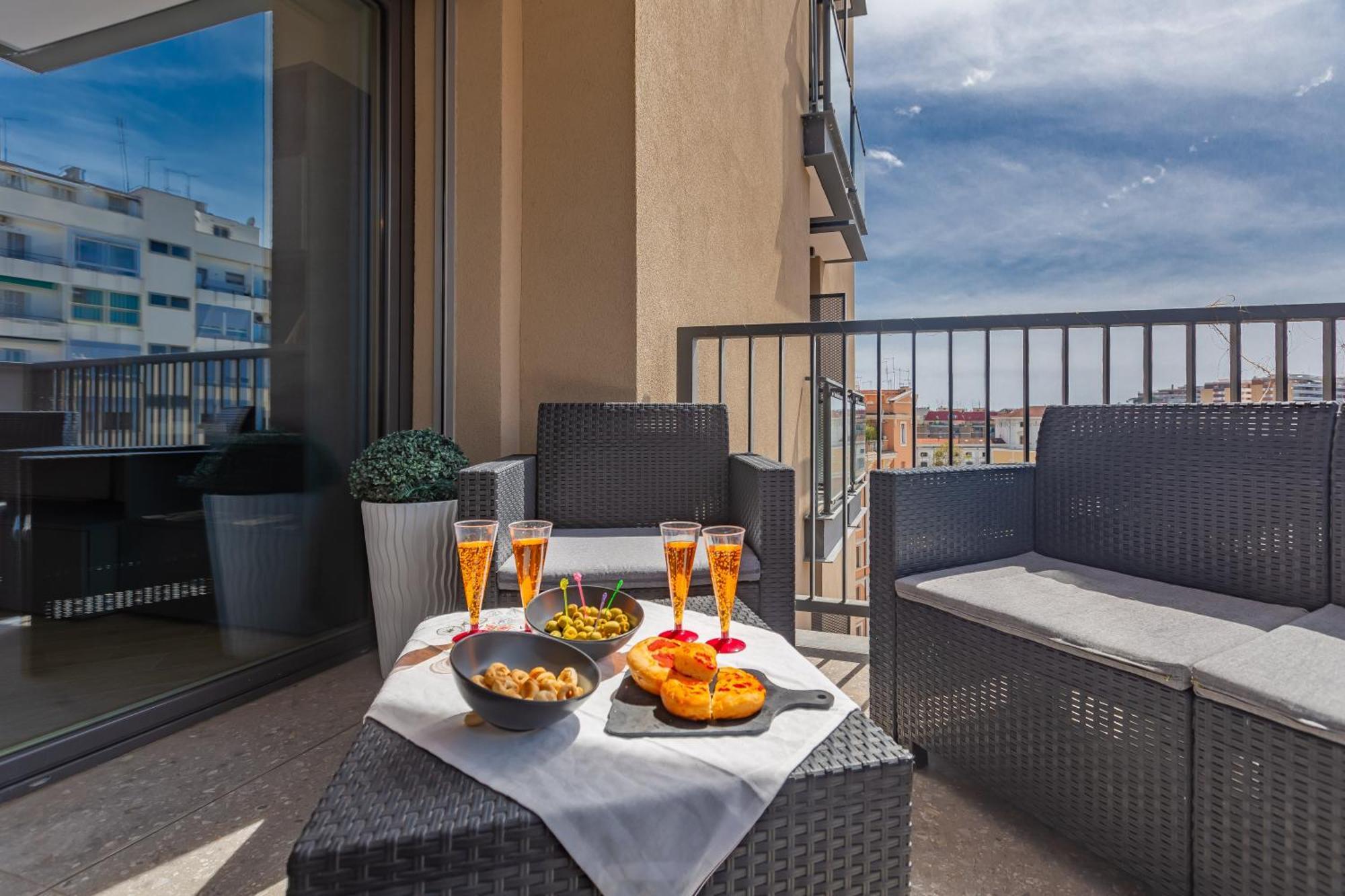 Aurealiving - Trastevere Suite With Rooftop & Gym, Your Place In Roma Exterior foto